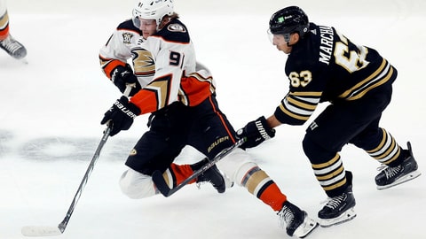 Les Ducks d'Anaheim reviennent en prolongation pour vaincre les Bruins de Boston